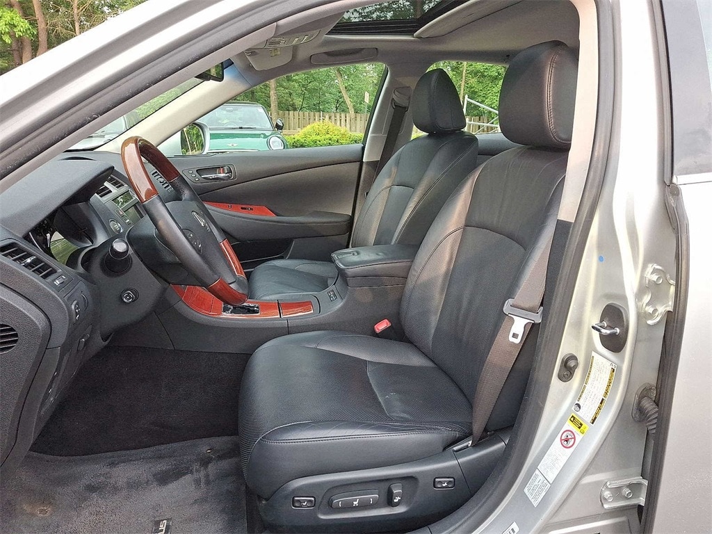 Thumbnail: 2007 Lexus ES - 11