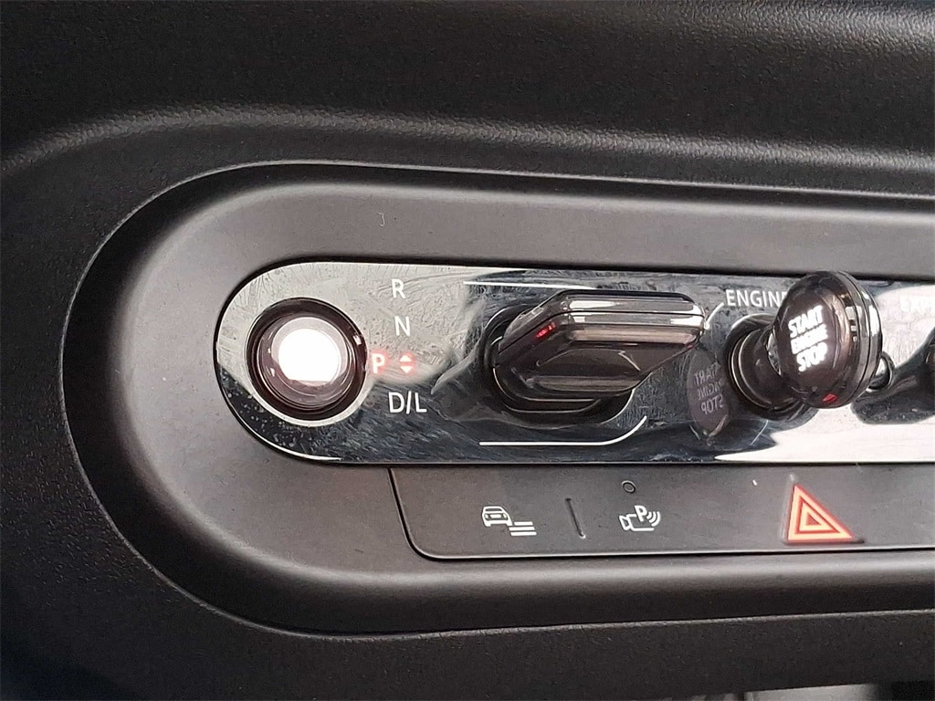 Thumbnail: 2025 MINI Cooper Hardtop - 15