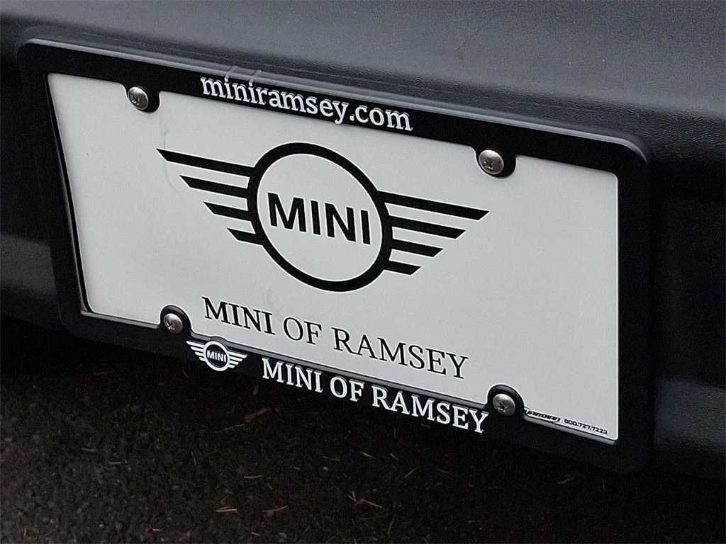 Thumbnail: 2025 MINI Cooper Hardtop - 30