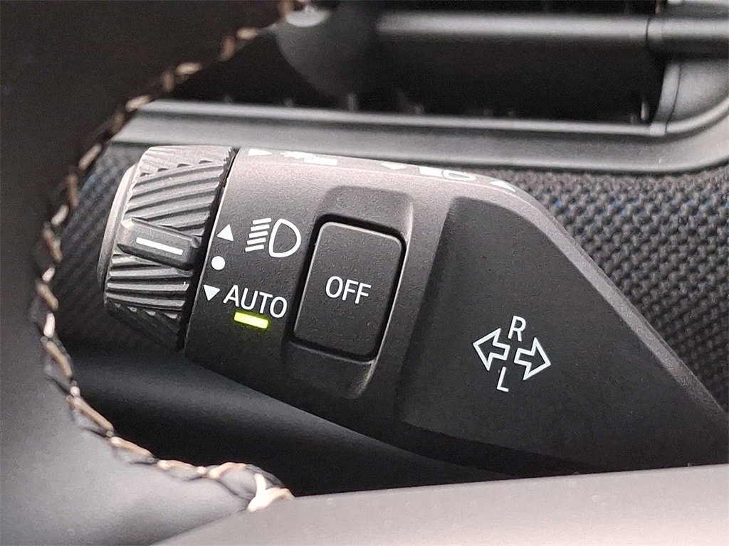 Thumbnail: 2025 MINI Cooper Hardtop - 21