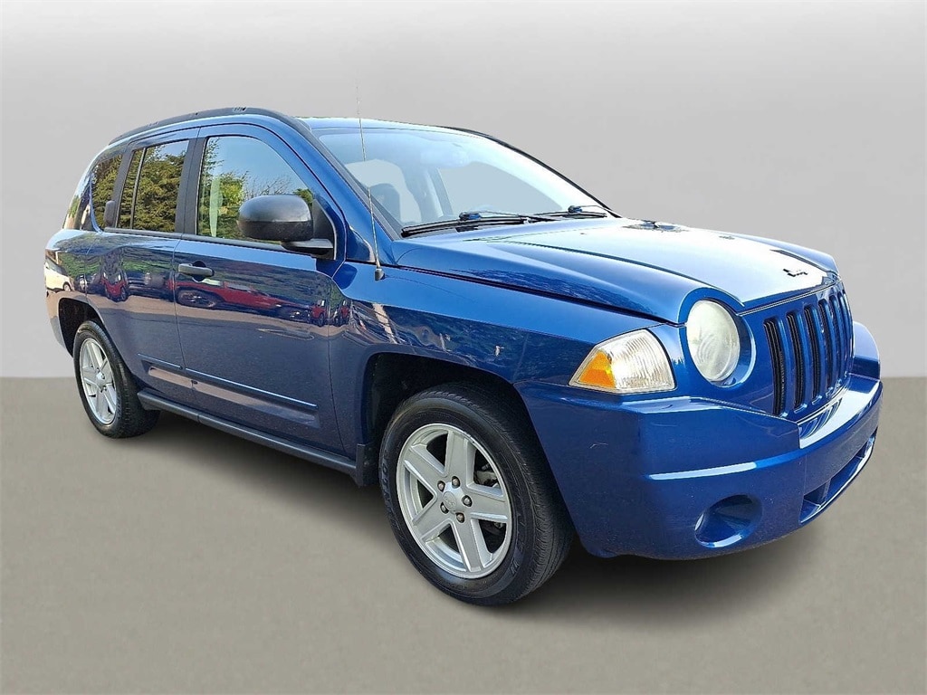 Thumbnail: 2009 Jeep Compass - 3