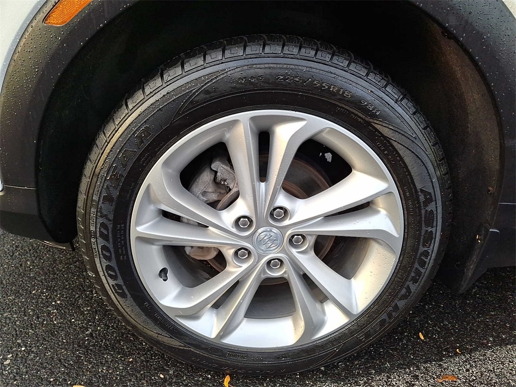 Thumbnail: 2022 Buick Encore GX - 8