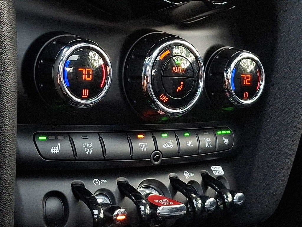 Thumbnail: 2020 MINI Cooper - 16