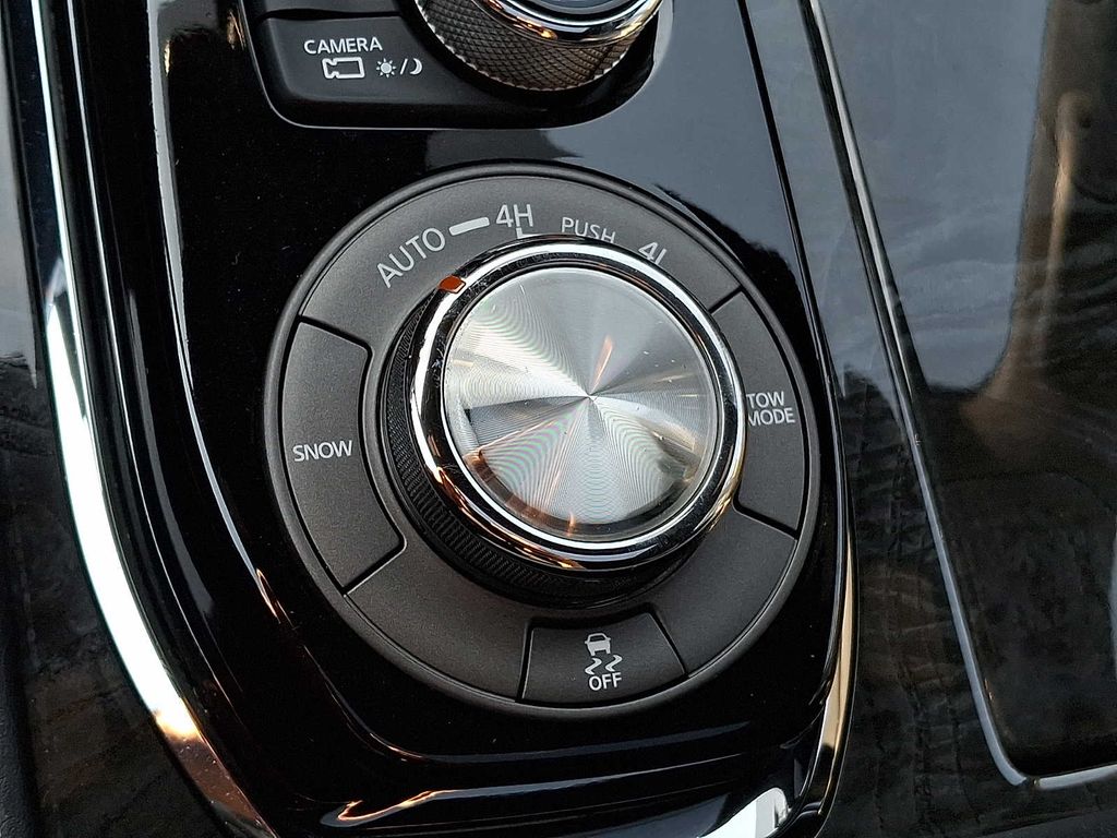 Thumbnail: 2020 INFINITI QX80 - 21