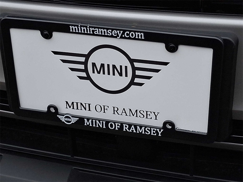 Thumbnail: 2024 MINI Cooper Hardtop - 30