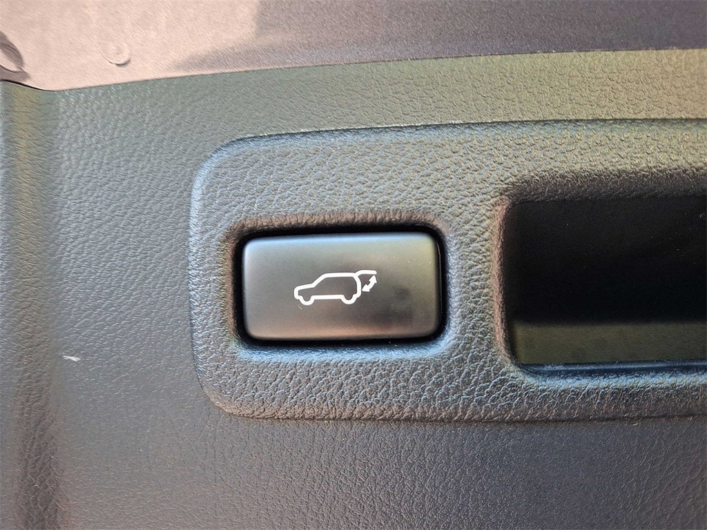 Thumbnail: 2016 Lexus NX - 22