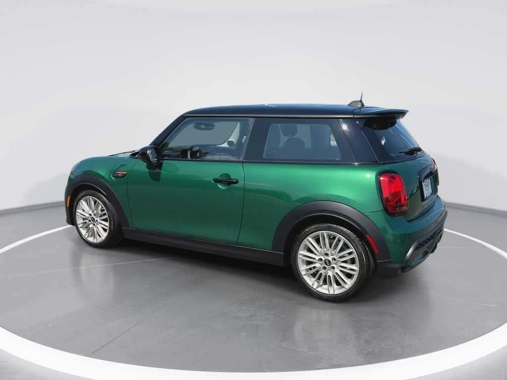 Thumbnail: 2022 MINI Cooper Hardtop - 2