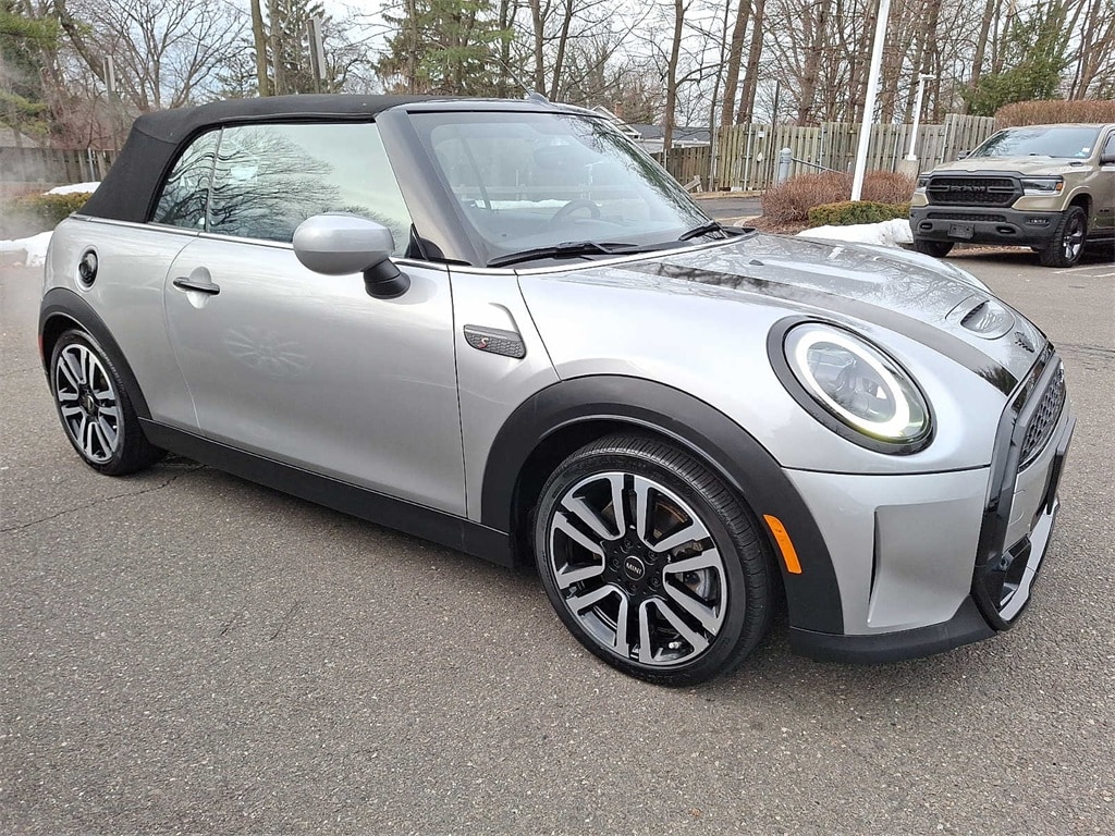 Thumbnail: 2023 MINI Cooper Convertible - 30