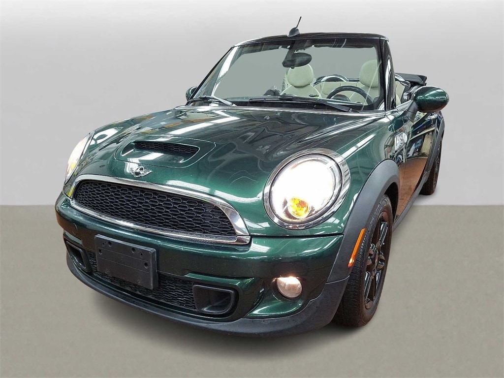 2013 MINI Cooper Base 2