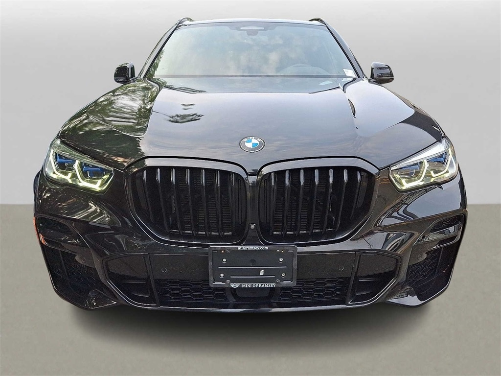 Thumbnail: 2022 BMW X5 - 2