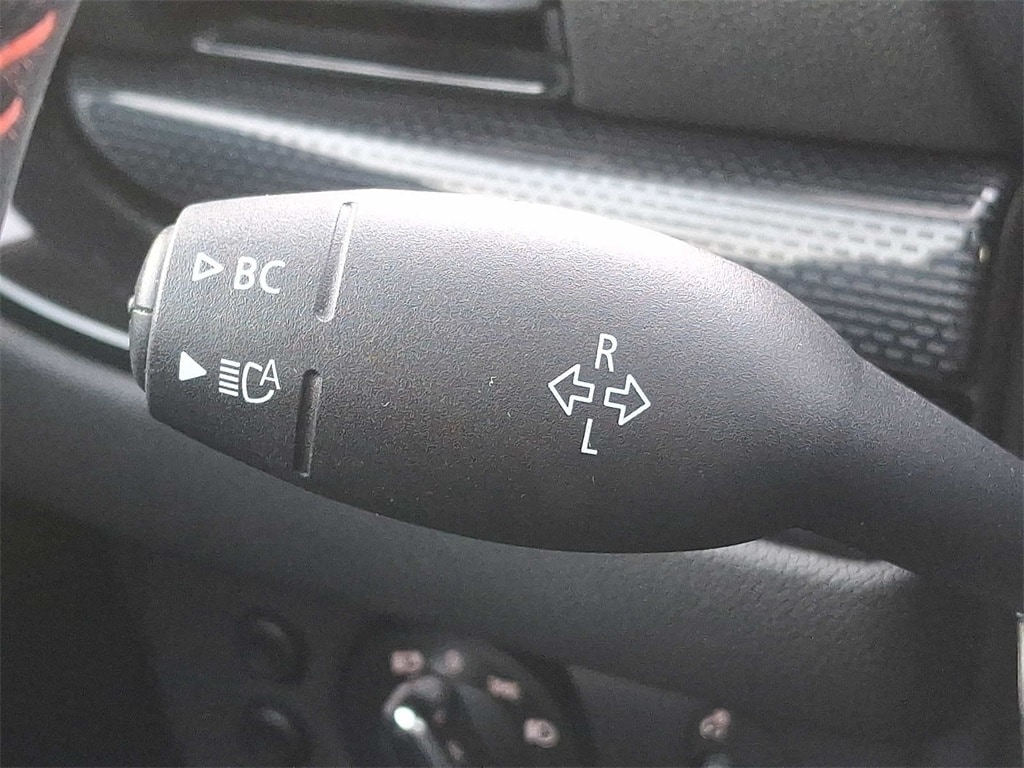 Thumbnail: 2019 MINI Cooper Clubman - 23