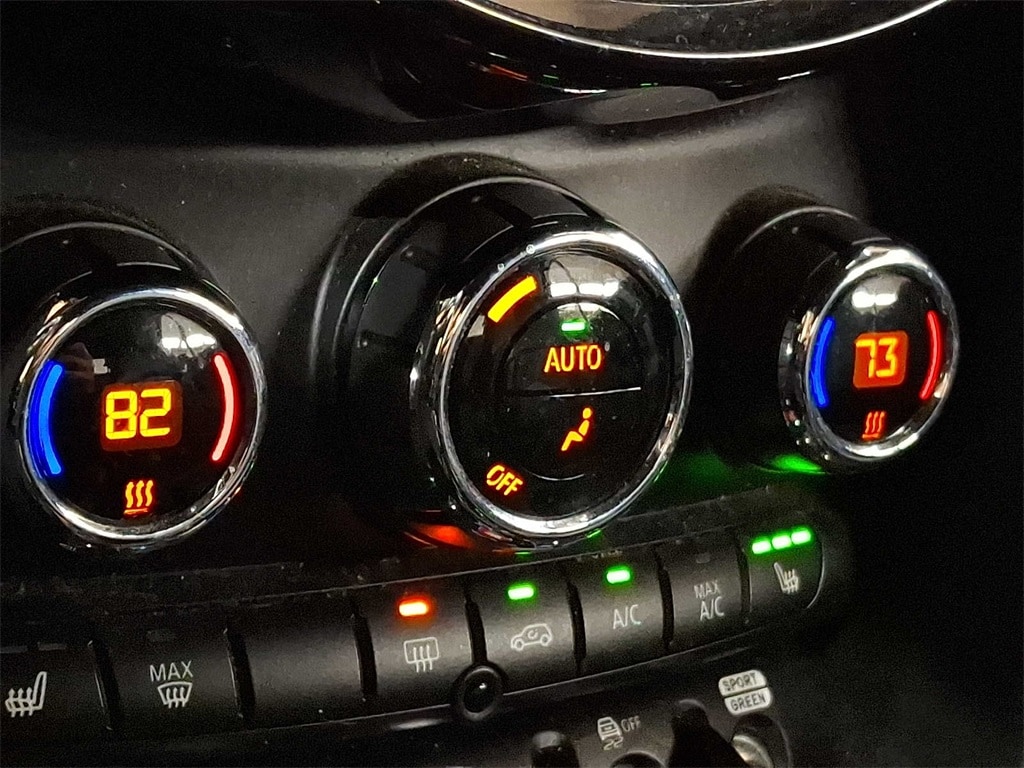 Thumbnail: 2023 MINI Cooper Convertible - 15