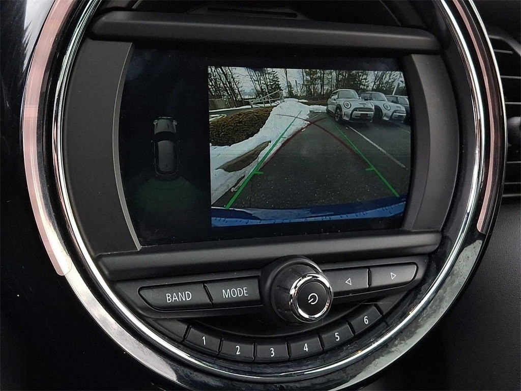 Thumbnail: 2021 MINI Cooper Hardtop - 15