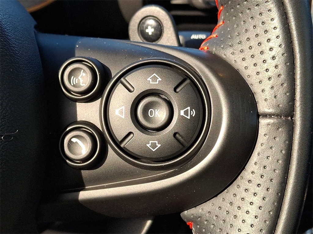 Thumbnail: 2021 MINI Cooper Clubman - 19