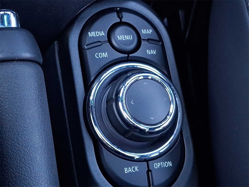 Thumbnail: 2024 MINI Cooper Hardtop - 20