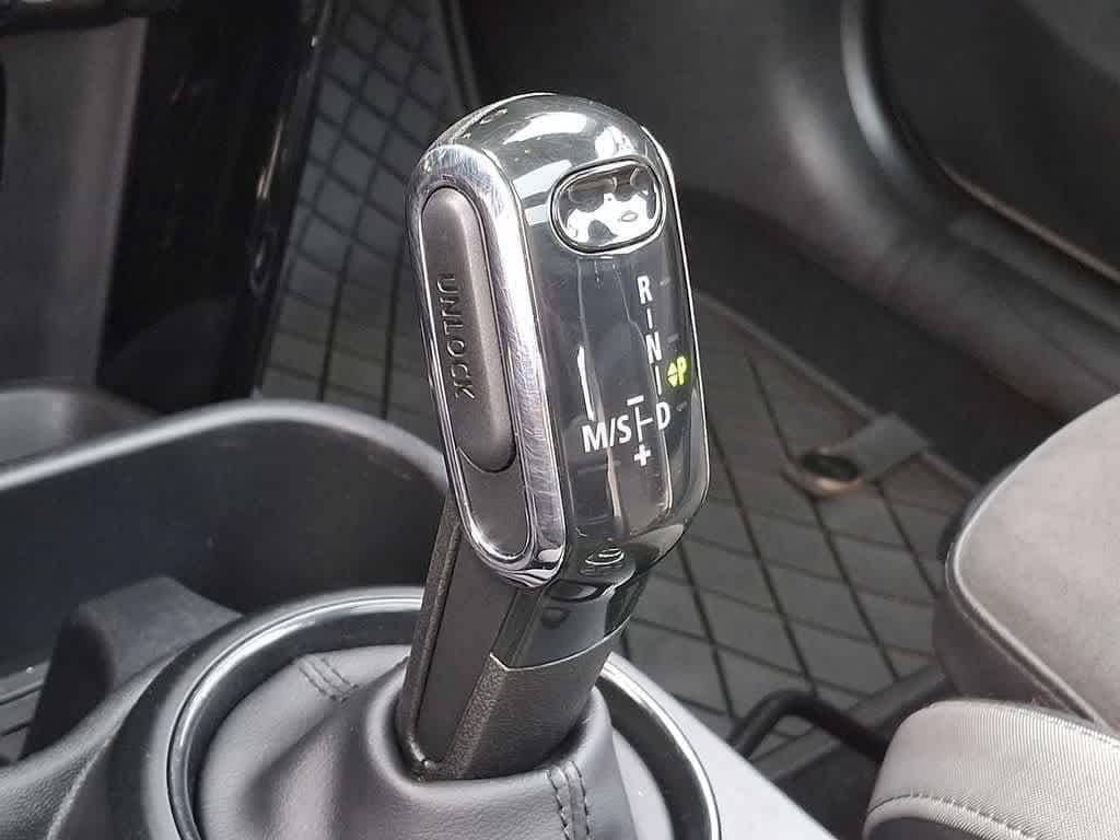 Thumbnail: 2023 MINI Cooper Hardtop - 14