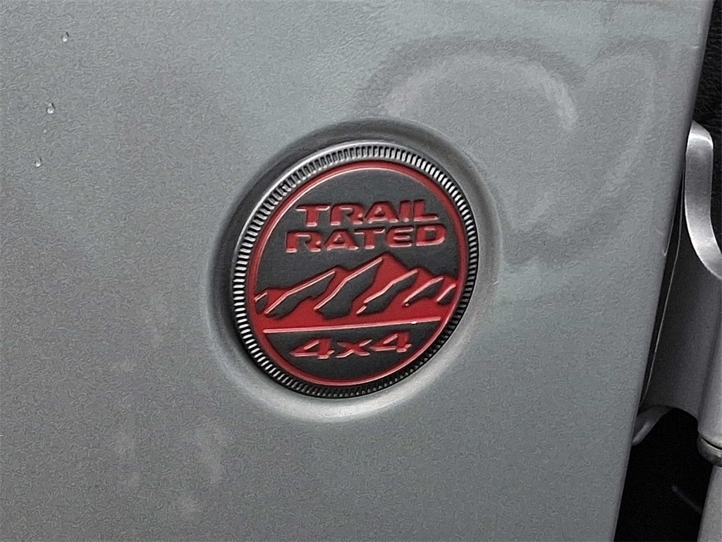 Thumbnail: 2018 Jeep Wrangler - 29