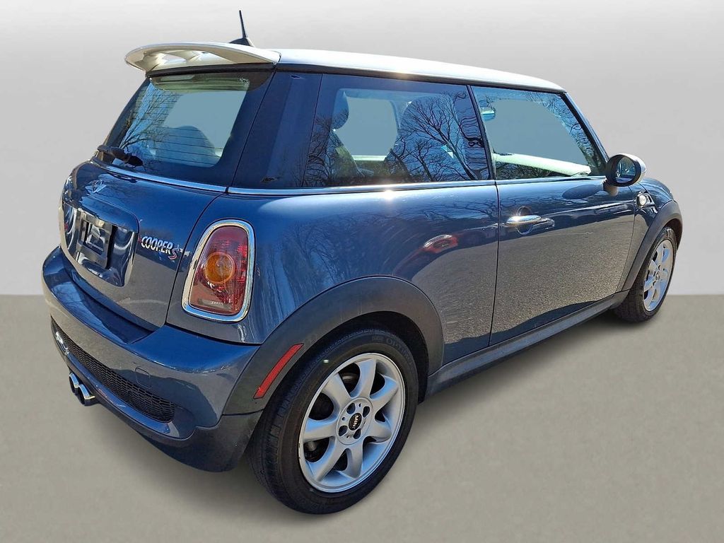 Thumbnail: 2010 MINI Cooper - 5