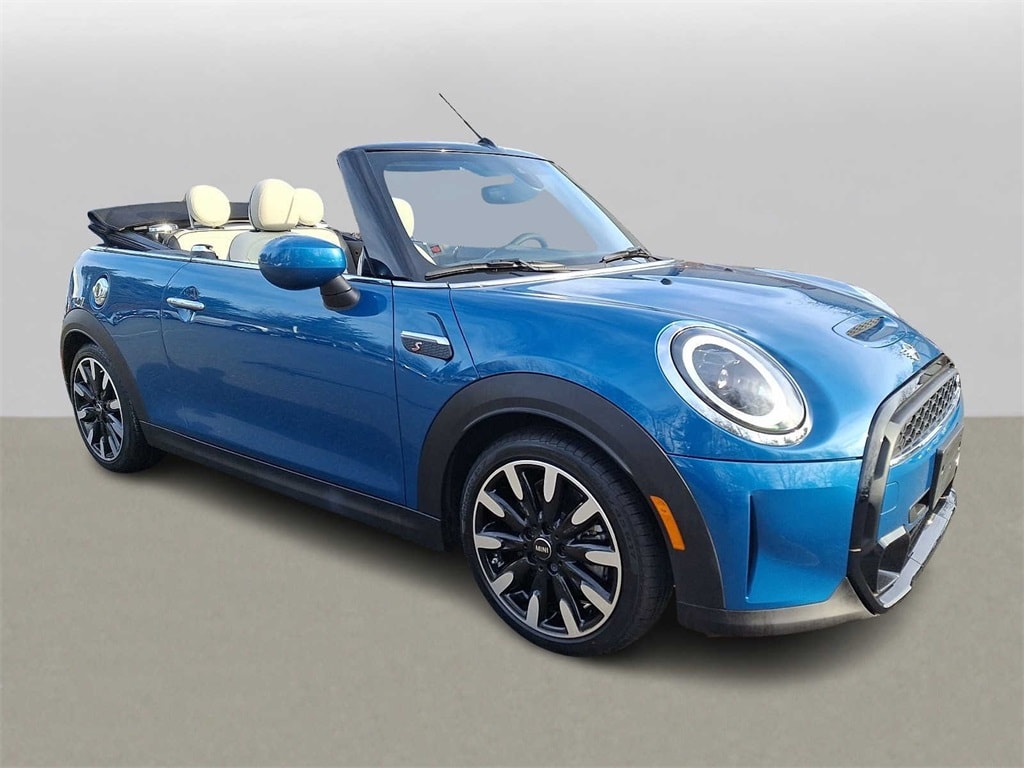Thumbnail: 2023 MINI Cooper Convertible - 3