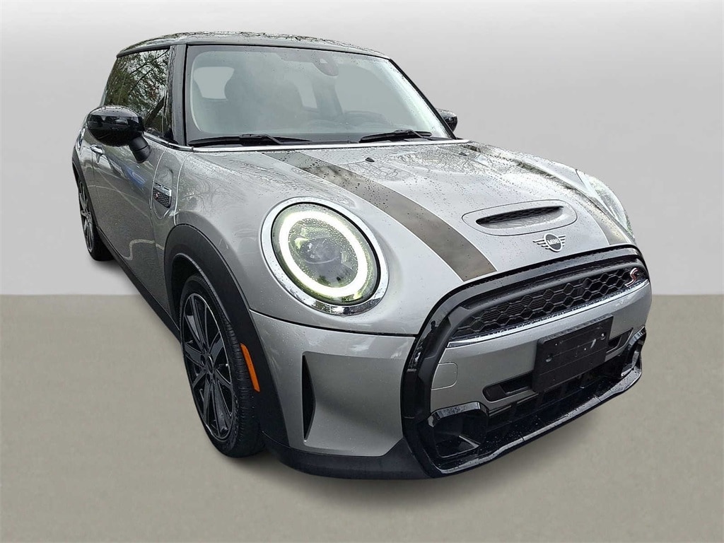 Thumbnail: 2023 MINI Cooper Hardtop - 3