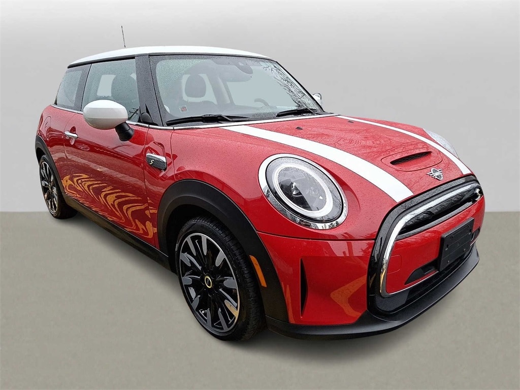 Thumbnail: 2024 MINI Cooper Hardtop - 3