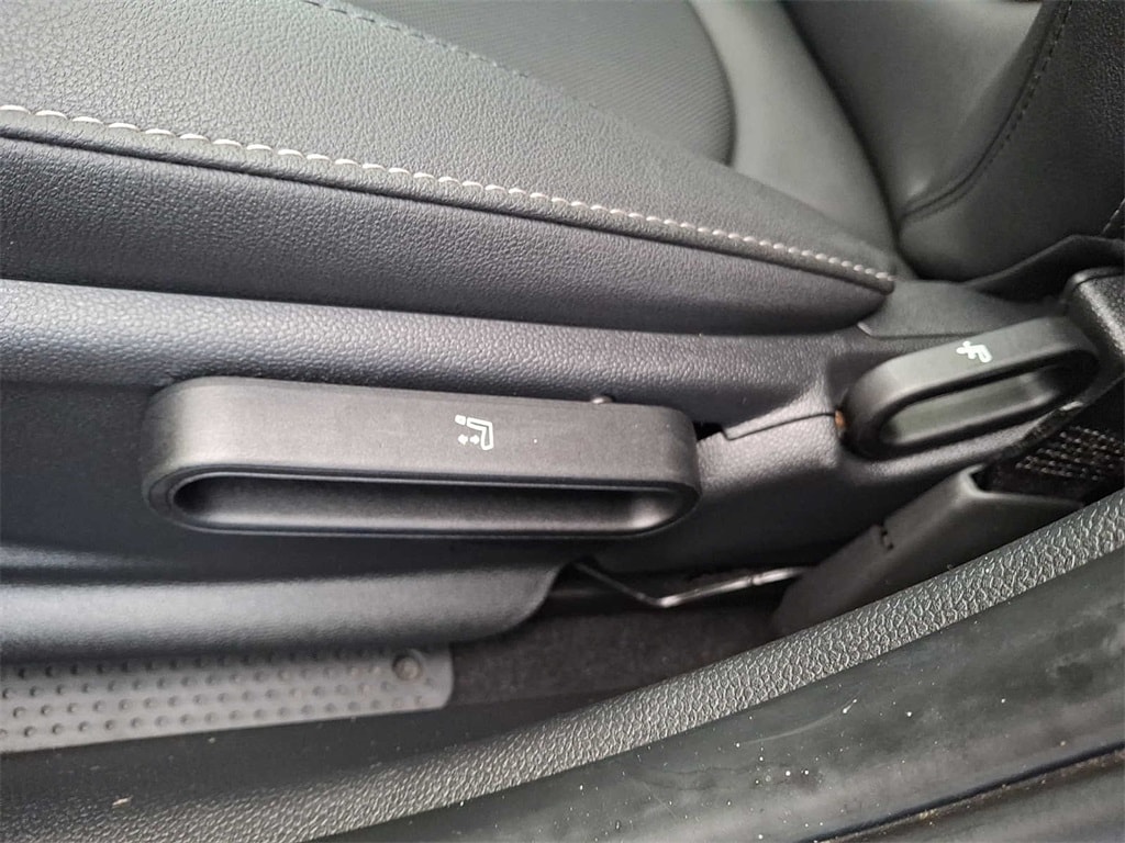 Thumbnail: 2024 MINI Cooper Hardtop - 11