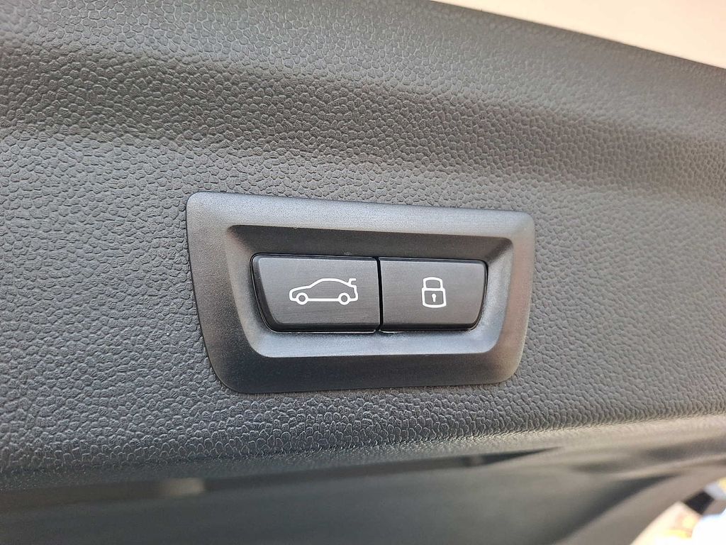 Thumbnail: 2024 MINI Cooper Countryman - 27