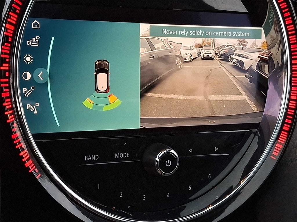 Thumbnail: 2023 MINI Cooper Hardtop - 16