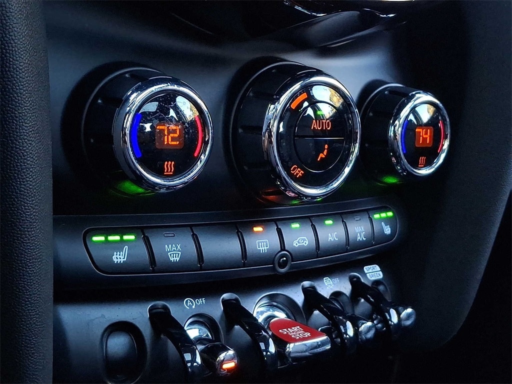Thumbnail: 2023 MINI Cooper - 13