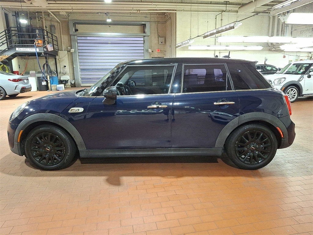 Thumbnail: 2015 MINI Cooper - 8