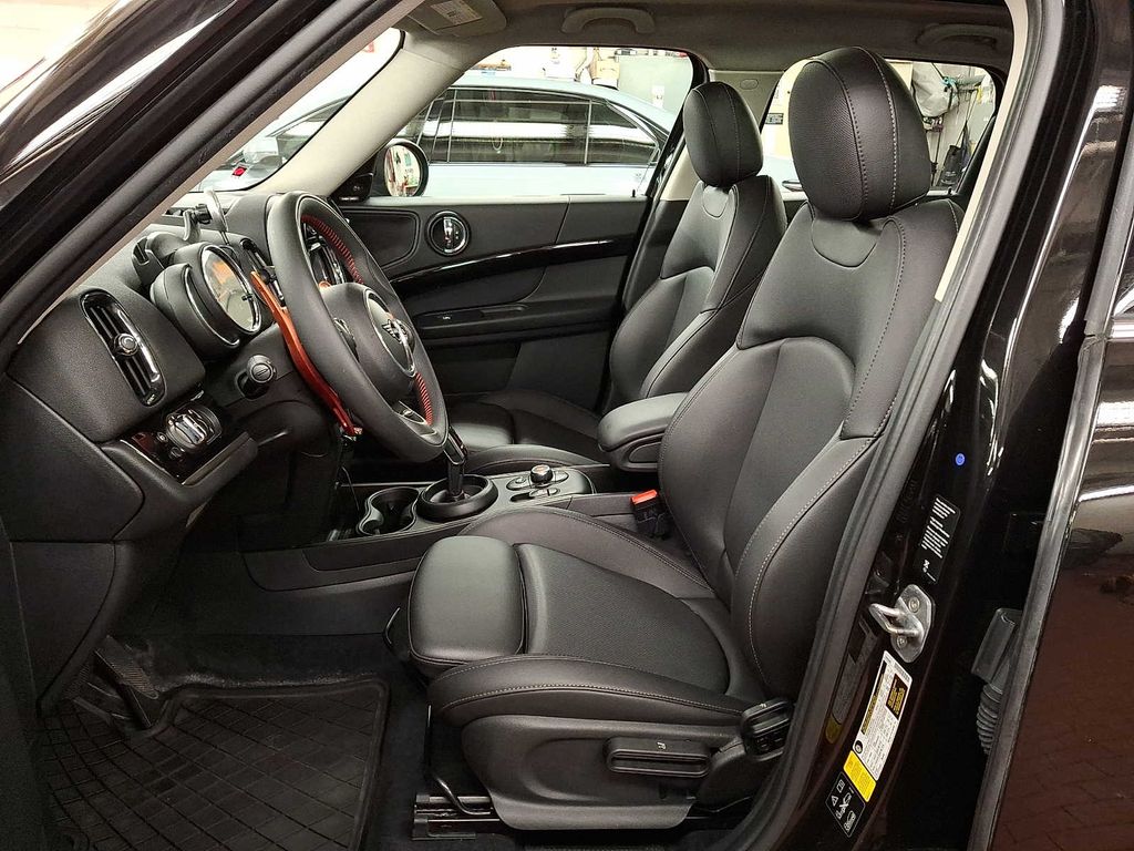 Thumbnail: 2020 MINI Cooper Countryman - 10