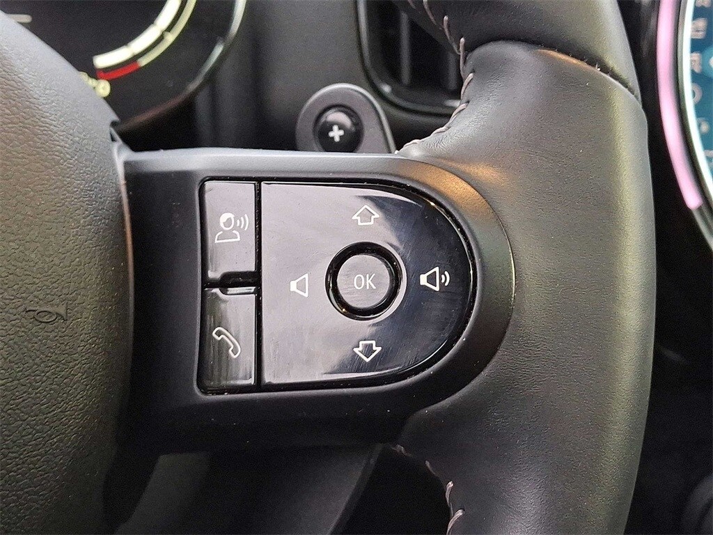 2023 MINI Cooper Countryman Signature 17