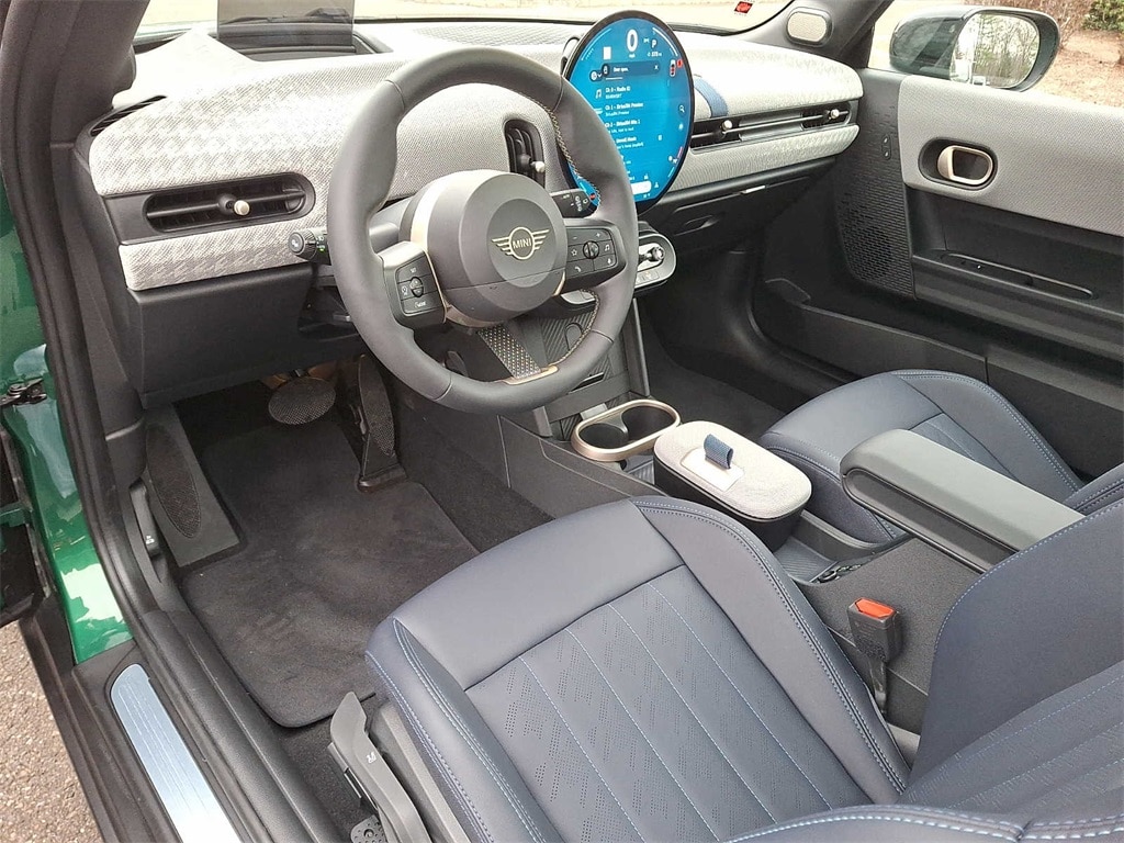 Thumbnail: 2025 MINI Cooper Hardtop - 11