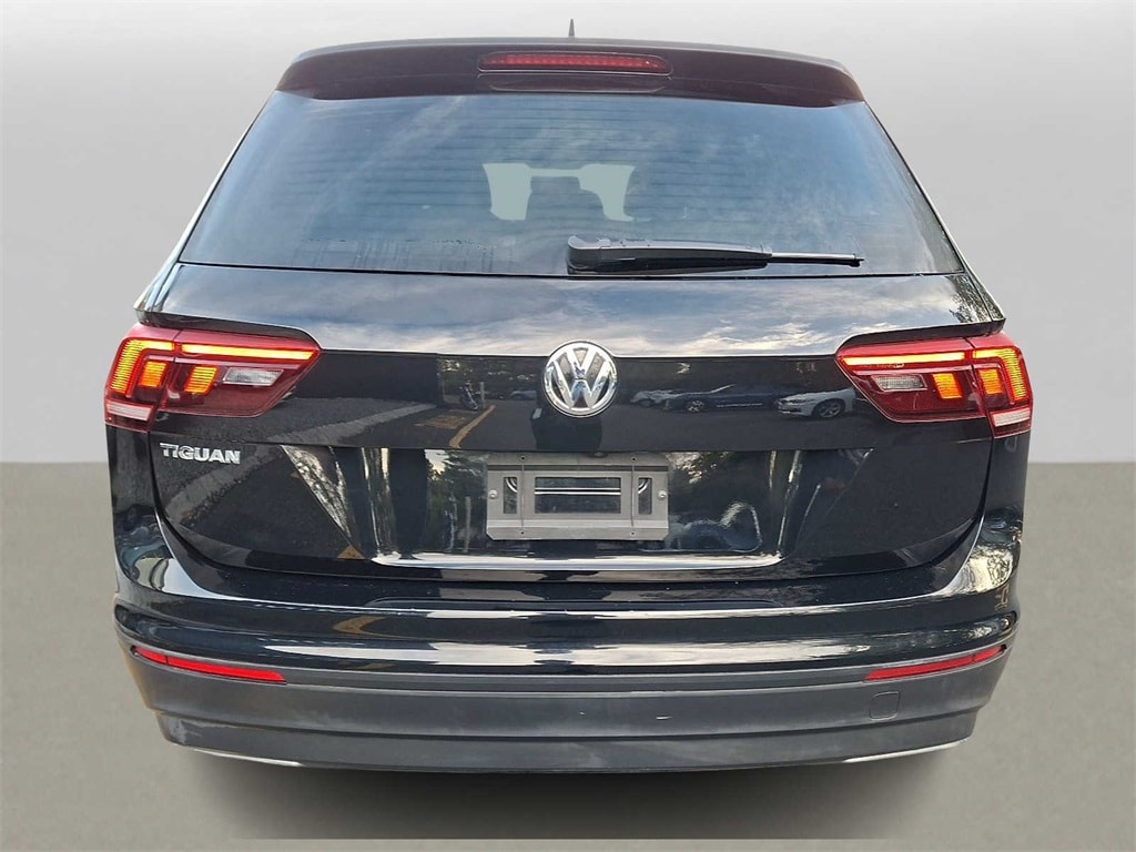Thumbnail: 2020 Volkswagen Tiguan - 5