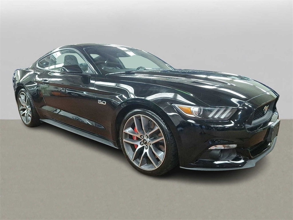 Thumbnail: 2015 Ford Mustang - 3