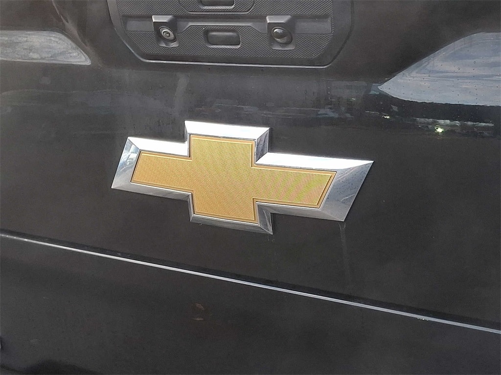 Thumbnail: 2021 Chevrolet Silverado 1500 - 28