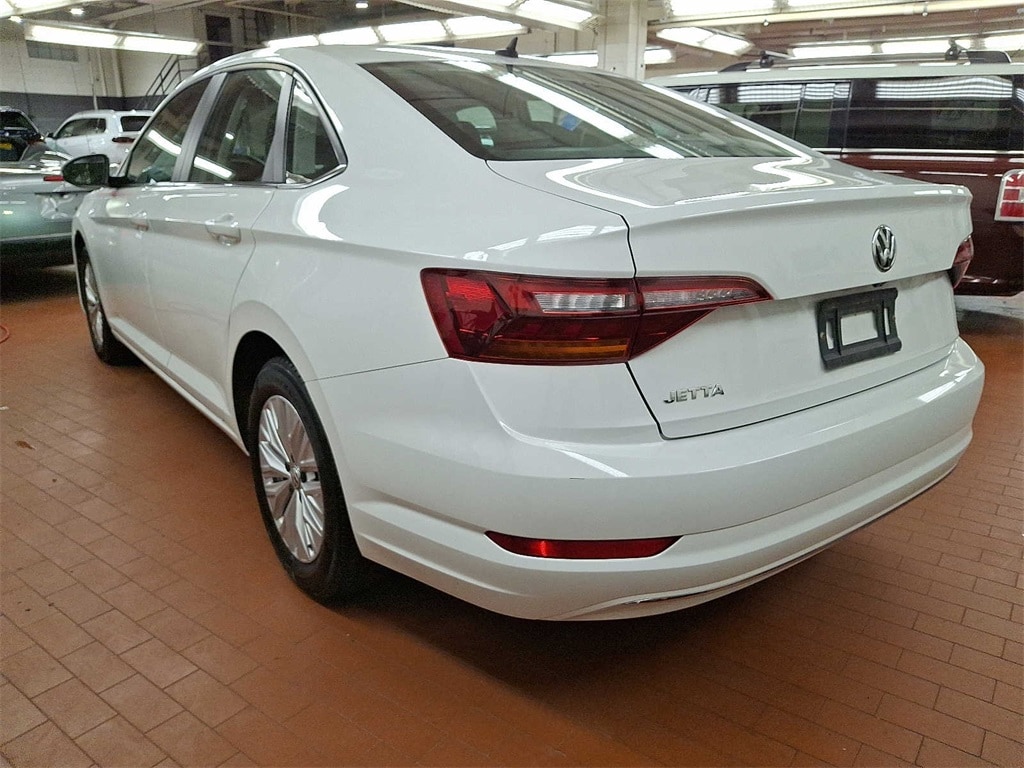 Thumbnail: 2019 Volkswagen Jetta - 6