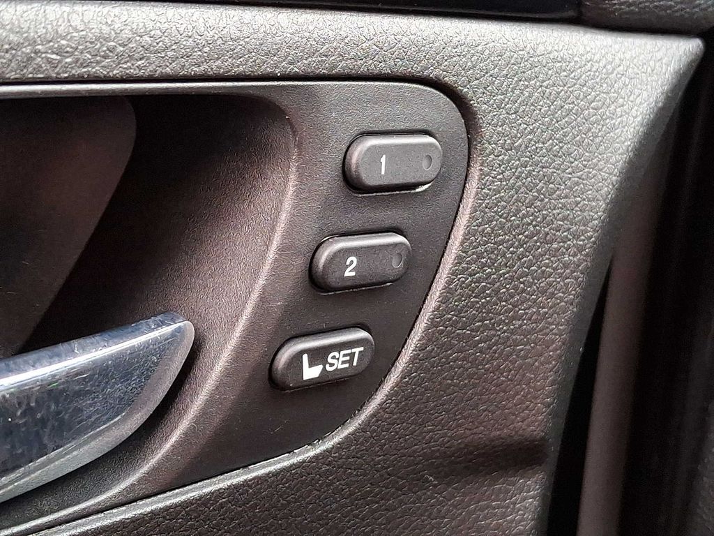 Thumbnail: 2022 Honda Pilot - 26