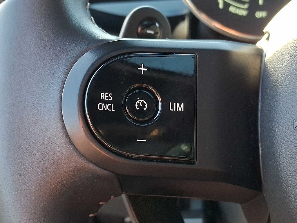 2023 MINI Hardtop 4 Door S - Photo 18