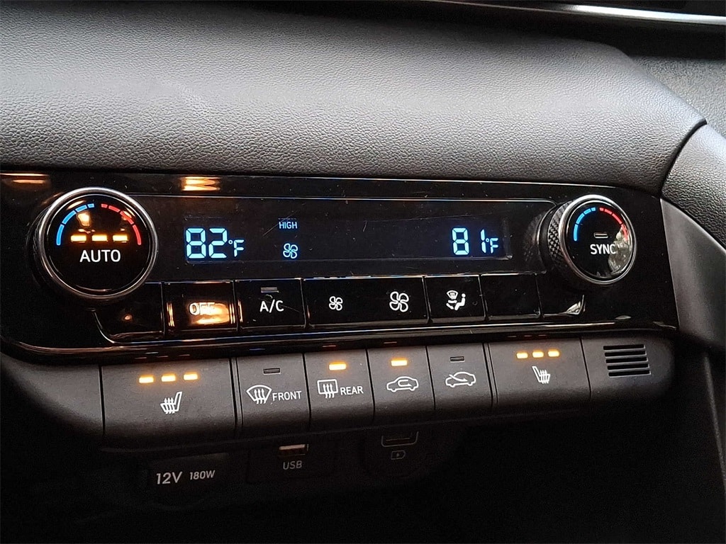 Thumbnail: 2022 Hyundai Elantra - 14