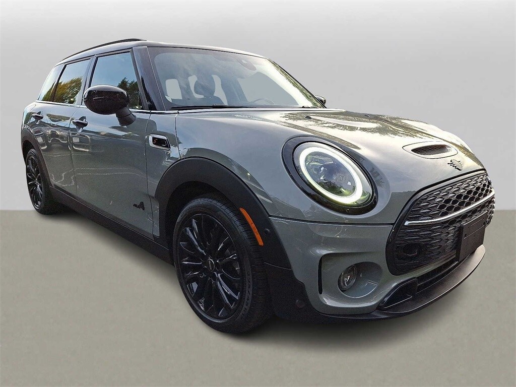 2023 Mini Cooper Base S ALL4 photo 2