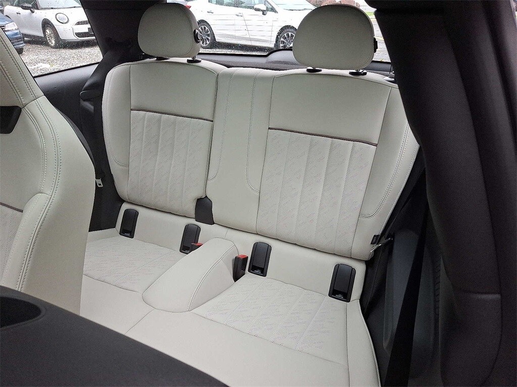2025 MINI Cooper Hardtop S 9