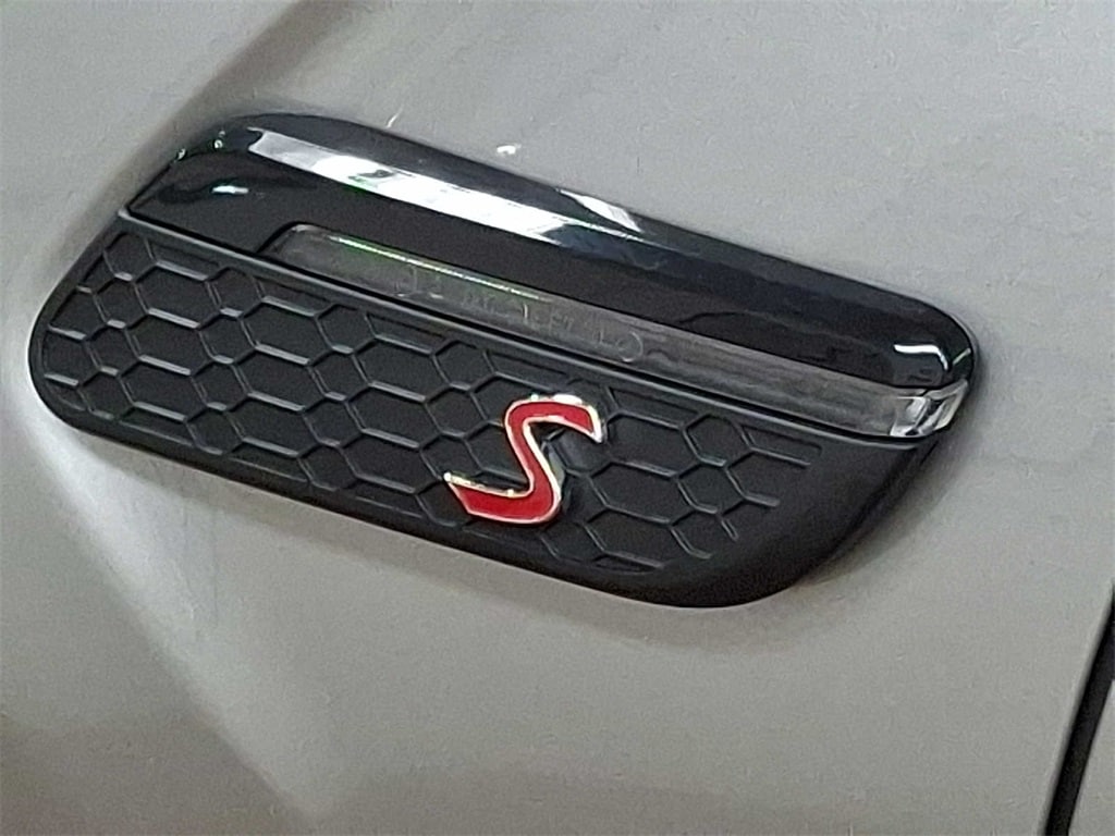 Thumbnail: 2023 MINI Cooper Convertible - 30