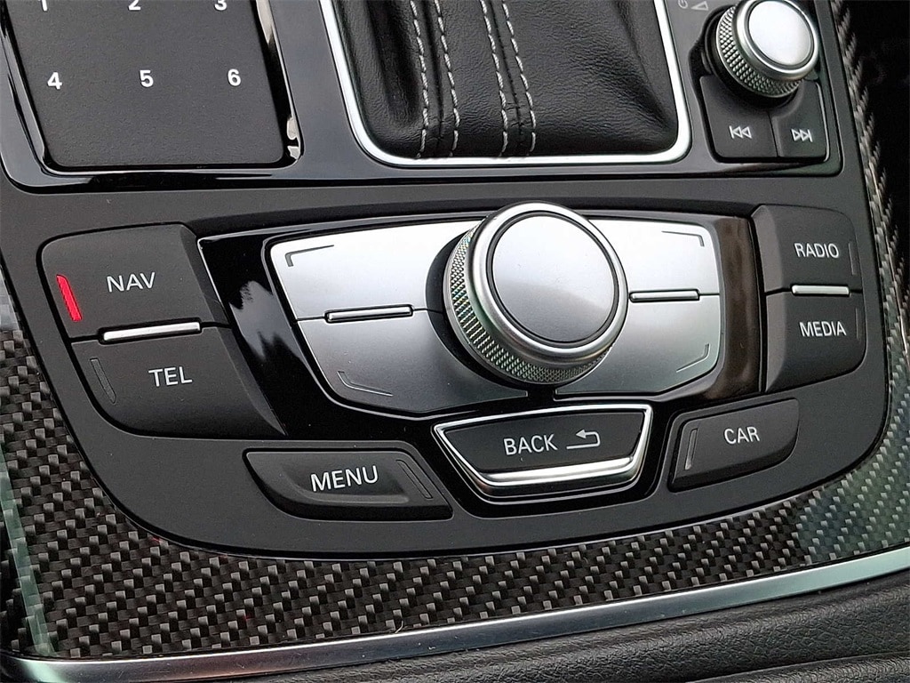 Thumbnail: 2016 Audi RS 7 - 21