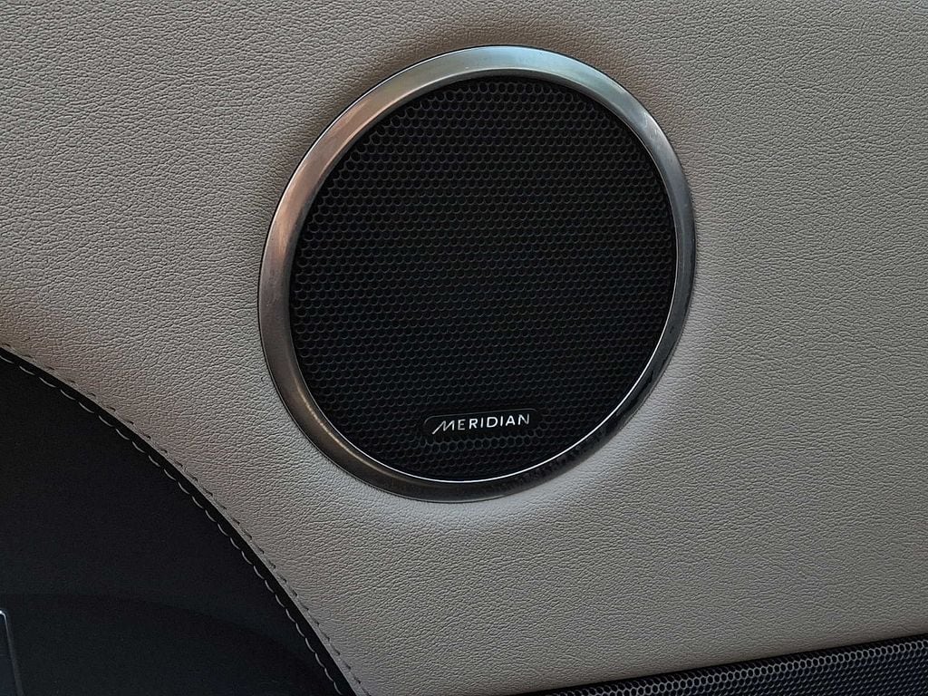 Thumbnail: 2021 Land Rover Range Rover Sport - 23