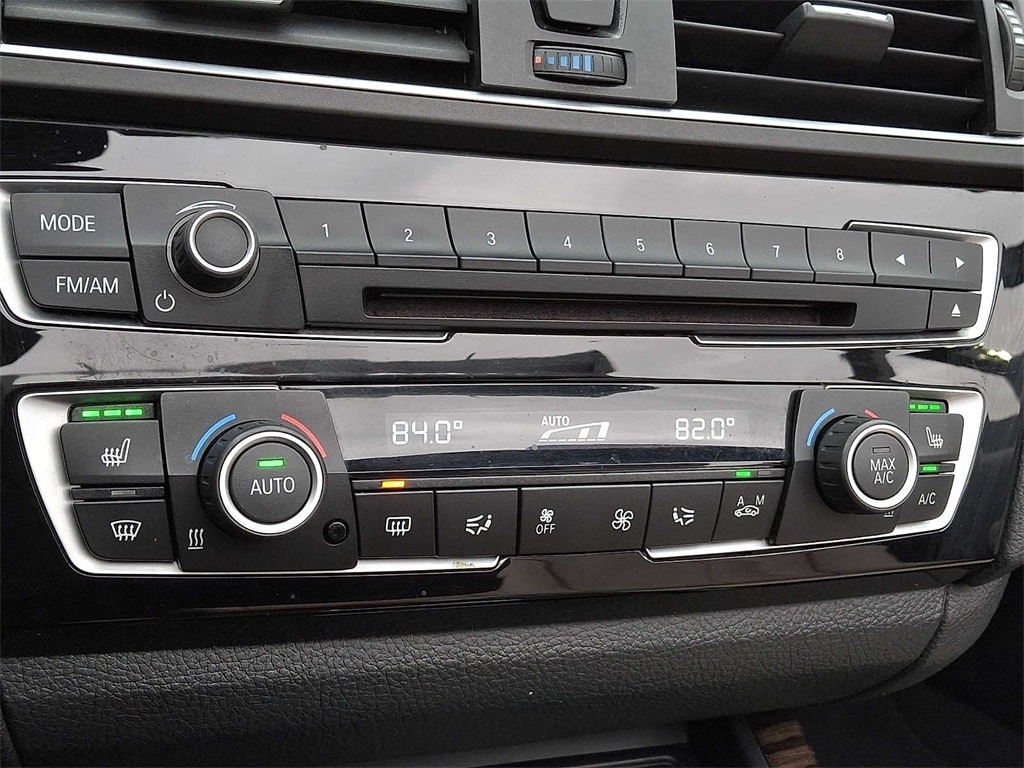 Thumbnail: 2017 BMW 2 Series - 14