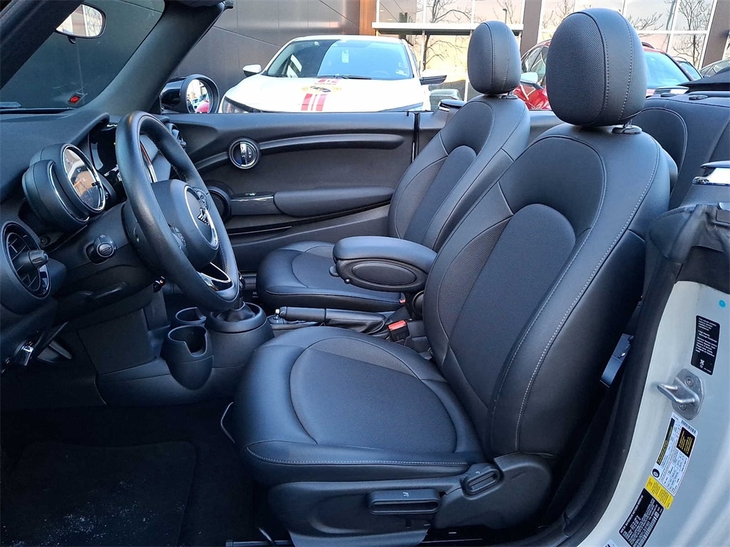 Thumbnail: 2020 MINI Cooper Convertible - 10