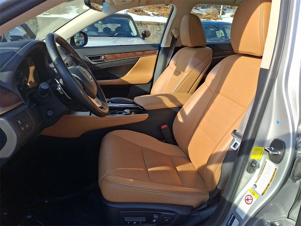 Thumbnail: 2016 Lexus GS - 11