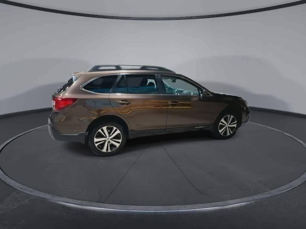 Thumbnail: 2019 Subaru Outback - 12