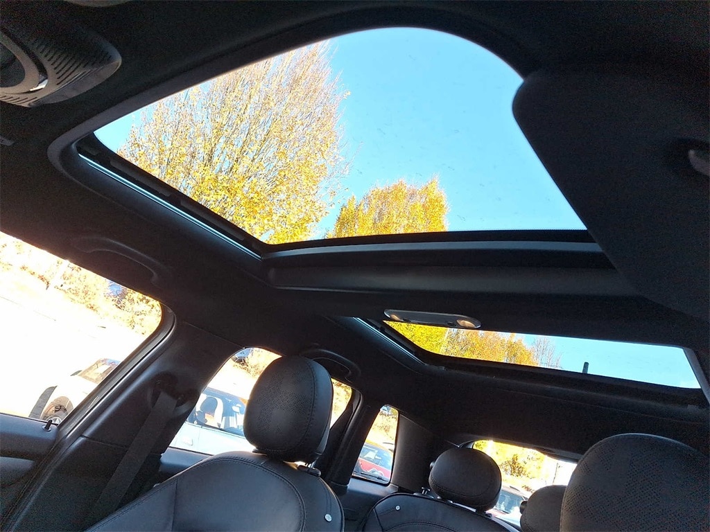 Thumbnail: 2024 MINI Cooper Hardtop - 12